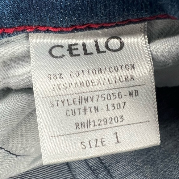 Cello Mid Rise Hilo Raw Hem Cropped Skinny Jeans Size 1 Junior's - Picture 4 of 5